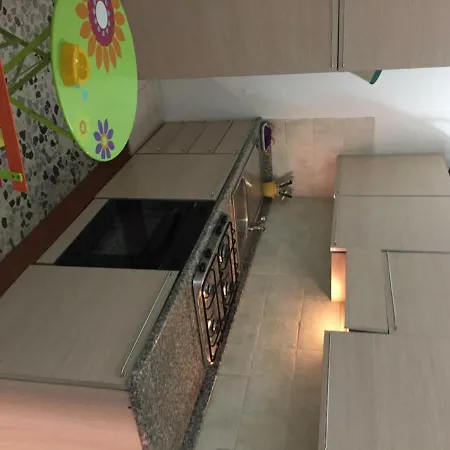 Casa Rossa Con Murales Sardegna 5 Km Dal Mare Lejlighed *